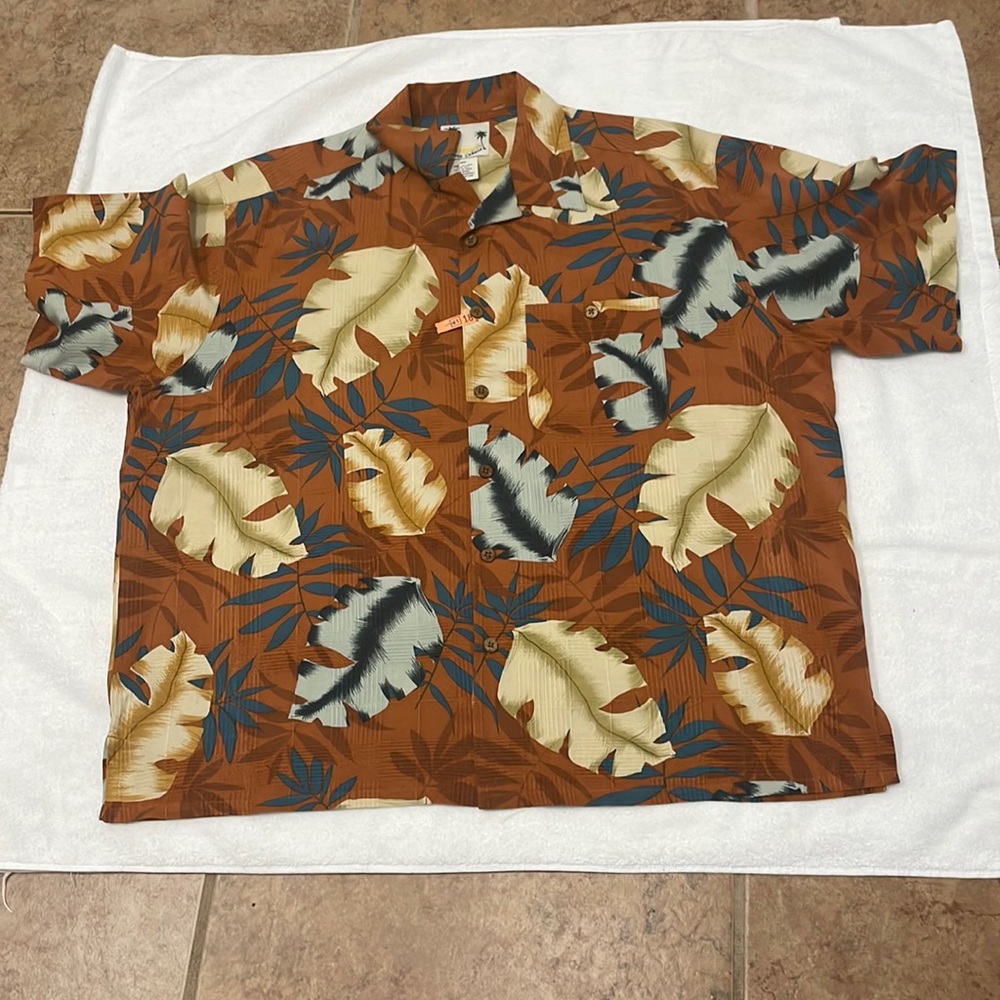 Banana Cabana top Hawaiian shirt button down 100% silk